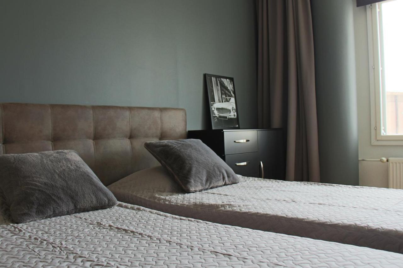 New Modern 4-Room Apartment With Big Balcony And Undeground Parking In Center Of Tallinn Bagian luar foto