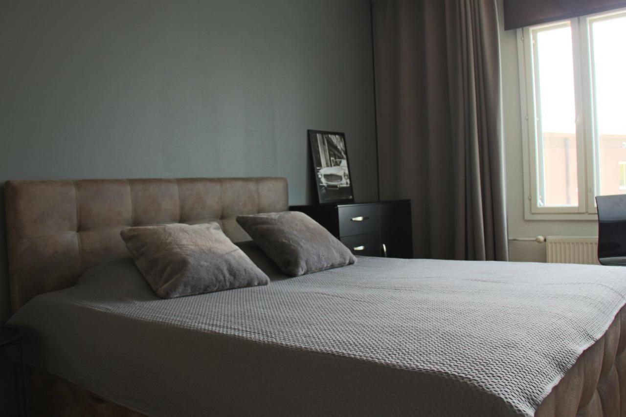 New Modern 4-Room Apartment With Big Balcony And Undeground Parking In Center Of Tallinn Bagian luar foto