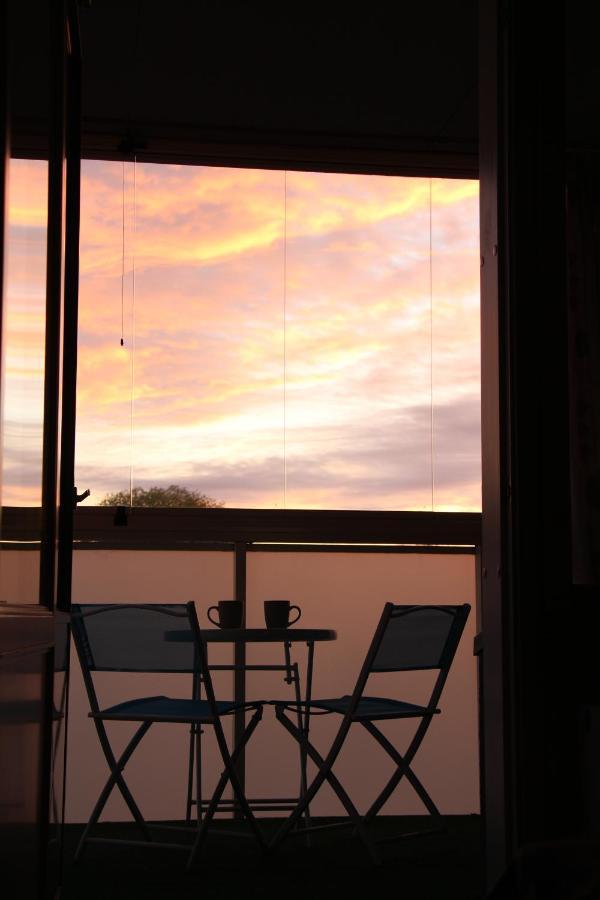New Modern 4-Room Apartment With Big Balcony And Undeground Parking In Center Of Tallinn Bagian luar foto