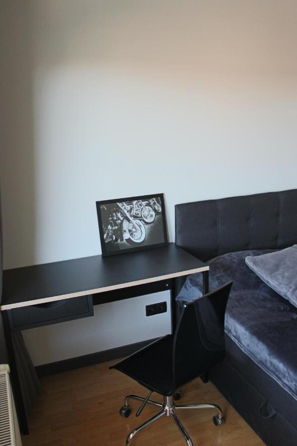 New Modern 4-Room Apartment With Big Balcony And Undeground Parking In Center Of Tallinn Bagian luar foto