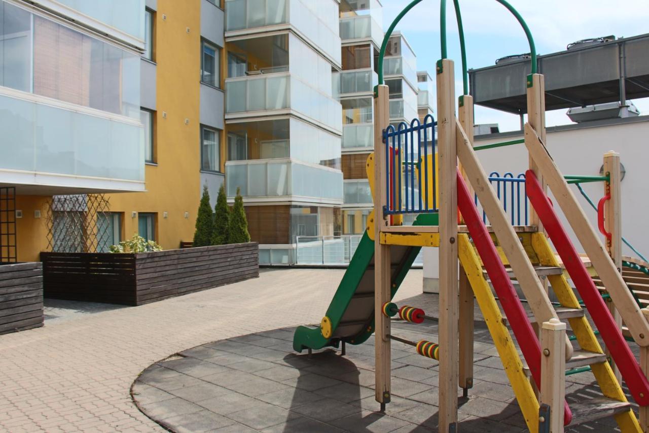 New Modern 4-Room Apartment With Big Balcony And Undeground Parking In Center Of Tallinn Bagian luar foto