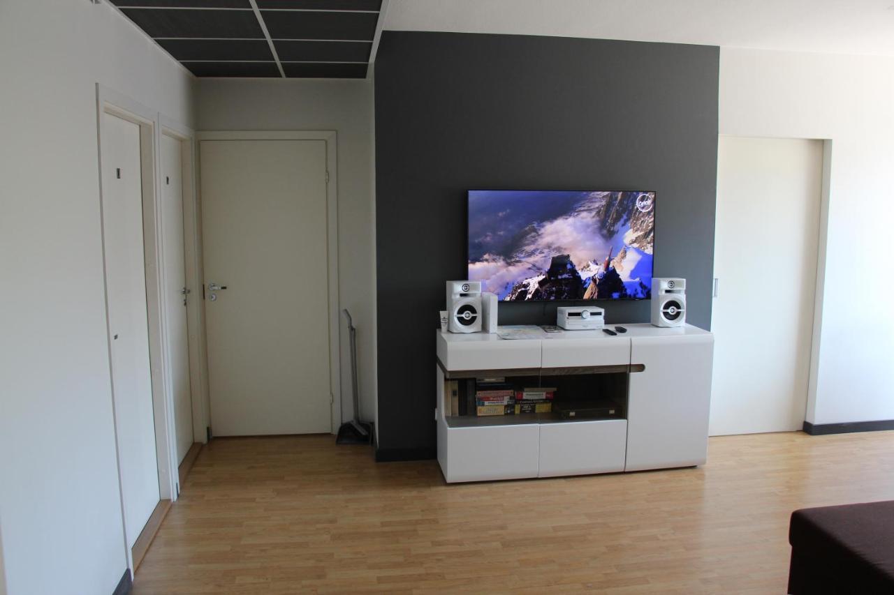New Modern 4-Room Apartment With Big Balcony And Undeground Parking In Center Of Tallinn Bagian luar foto